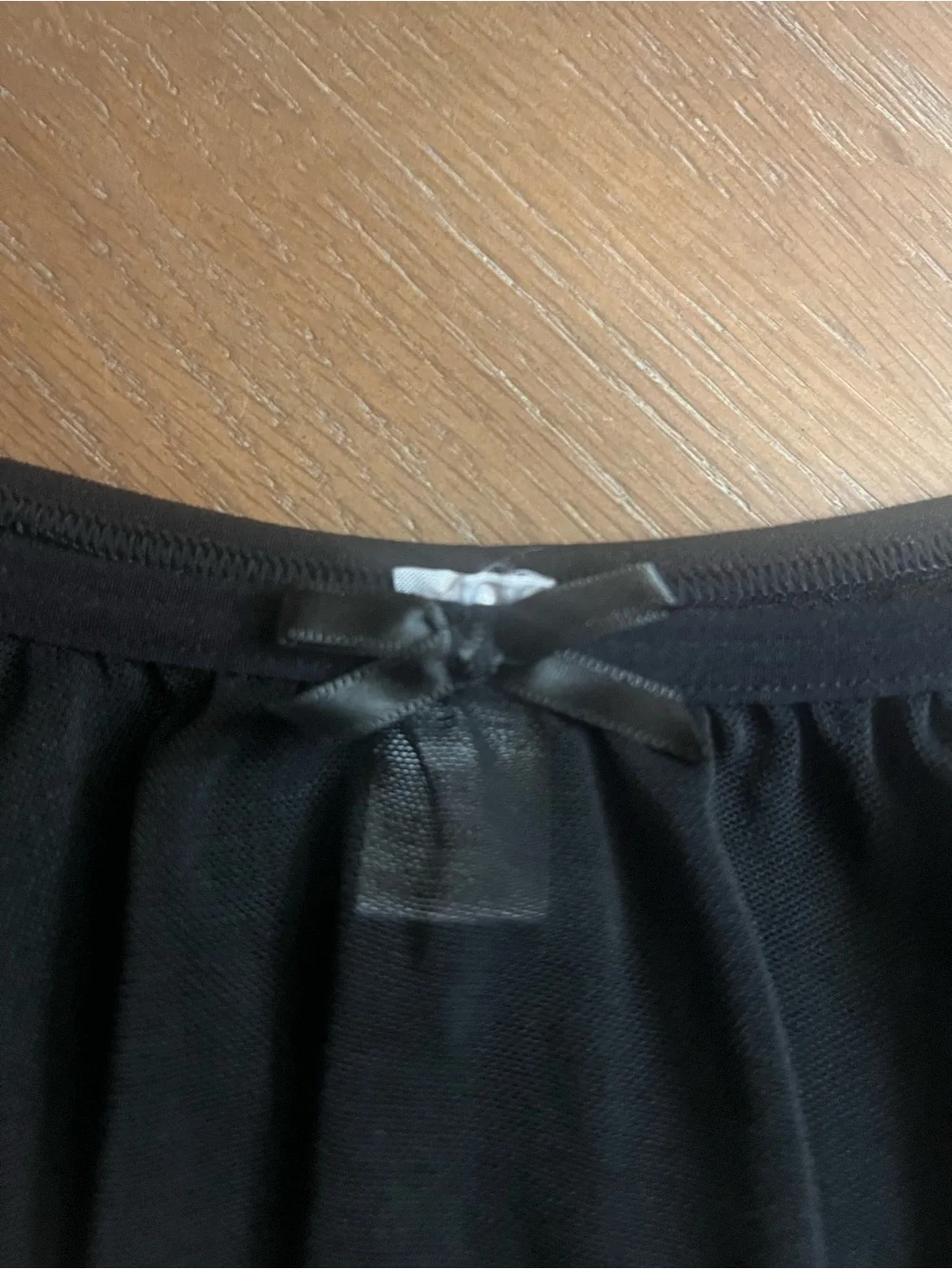 Black Mesh Pull-On Ballet Dance Skirt with Bow Detail Size Youth L/XL